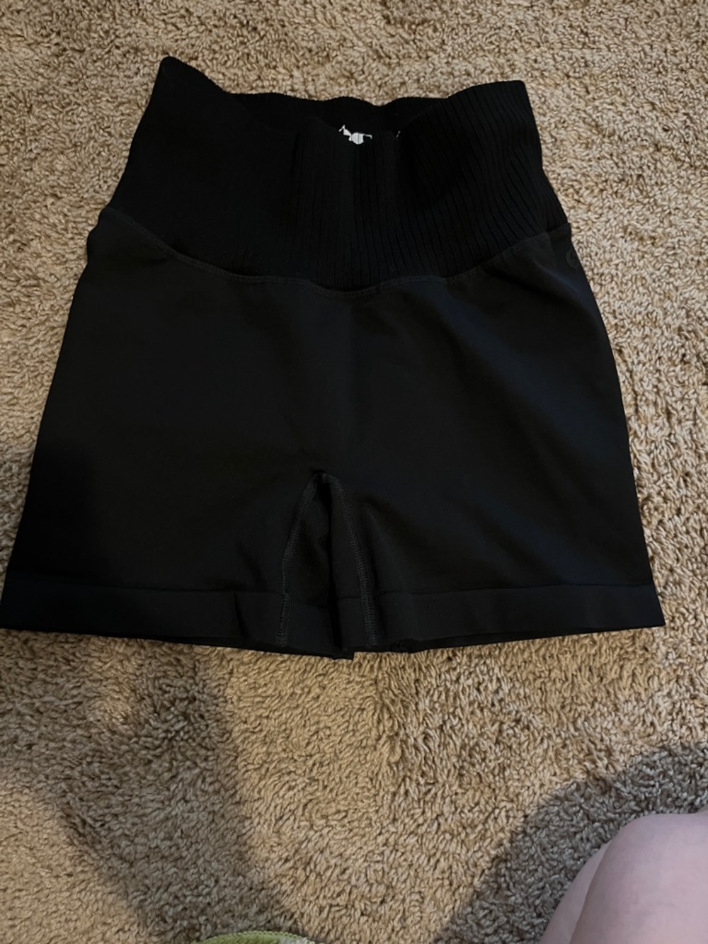 Popflex mid flex shorts
